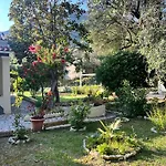 Апартаменты Kineri House Палеокастрица