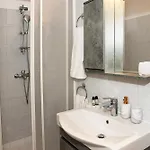 Kineri House Апартаменты *