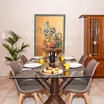Kineri House Апартаменты *