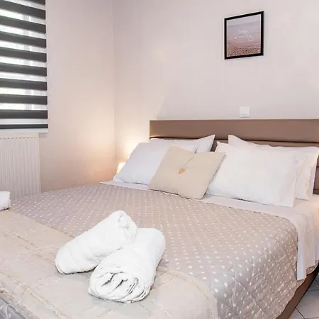 Appartement Kineri House *